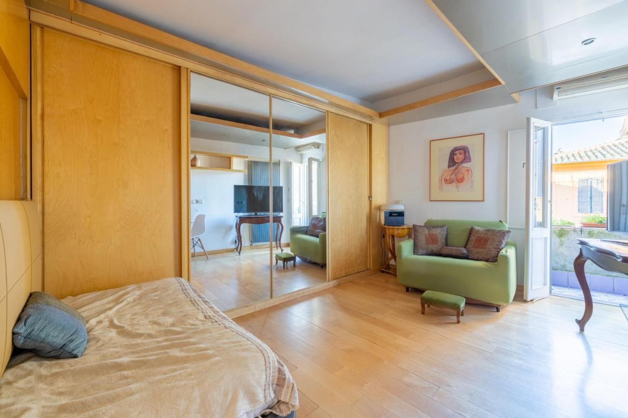 Romantic Studio In Trastevere Εξωτερικό φωτογραφία